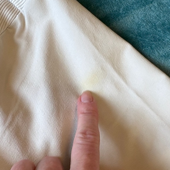 Nike Cream Quarter-Zip Golf Pullover - Picture 11 of 11